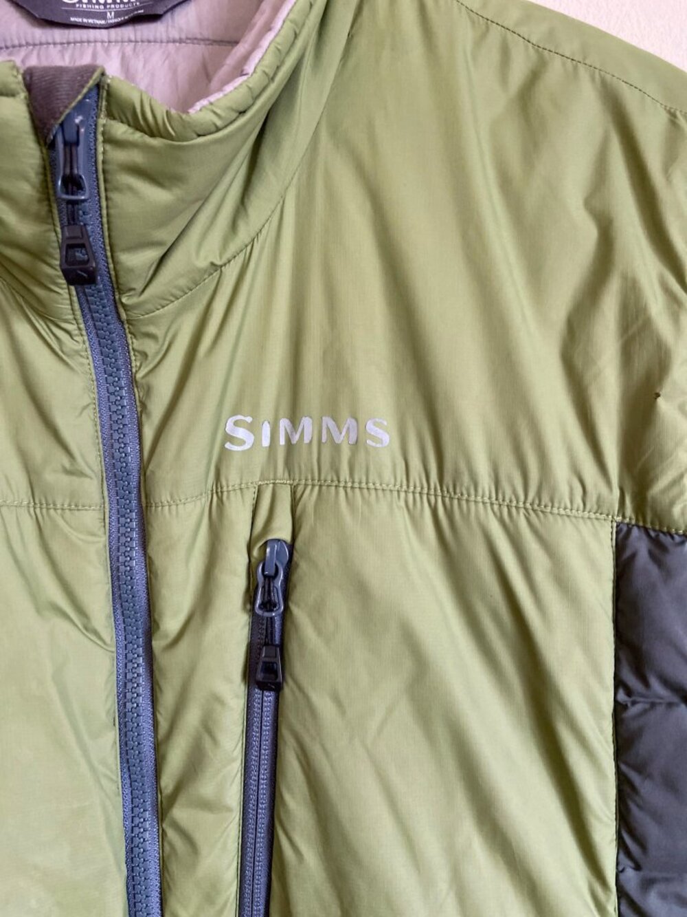 Simms West Fork Insulated Vest | Size M | Olive | PrimaLoft - Picture 6 of 11